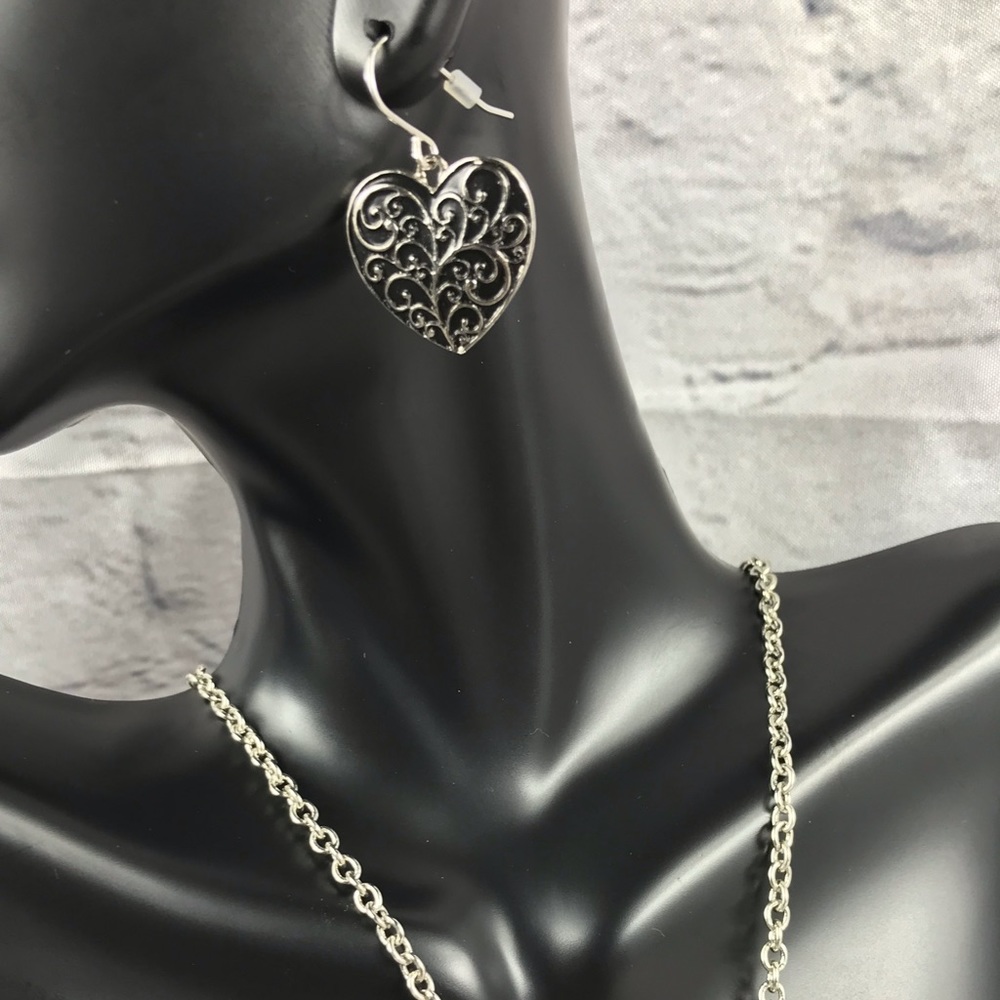 FASHION JEWELRY - Picture 14 of 15
